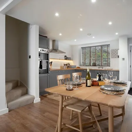Willow Barn - Heaning - Brand New - Spacious - Rural Escape - Sleeps Two Windermere